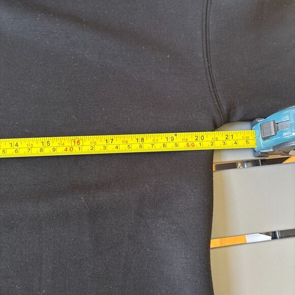 Spanx Air Essentials Tunic Sweater Women's XS Black Long Sleeve Turtleneck Slit - Picture 6 of 7